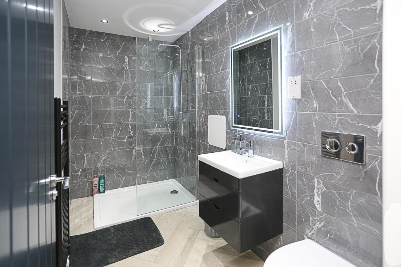 No1 Luxury Service Apartments 벨파스트 외부 사진