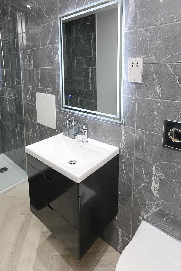 No1 Luxury Service Apartments 벨파스트 외부 사진