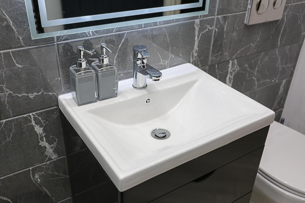 No1 Luxury Service Apartments 벨파스트 외부 사진